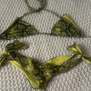 Source Unknown Yellow and Black Snake Print Bikini